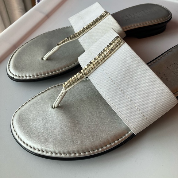 Italian Shoemakers elastic white band flats sandals slippers with gold details 9 - Picture 6 of 12